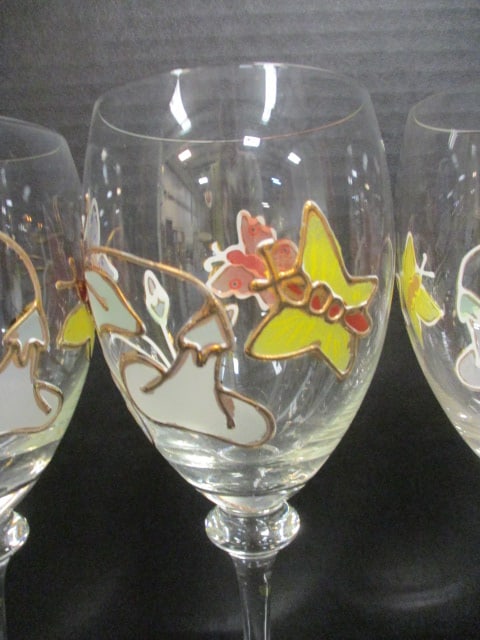 Handpainted Butterfly & Floral Motif Goblets (Lot of 4) - 5
