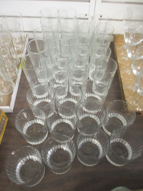 Ribbed Highball & Lowball Grouping (Lot of 31): .