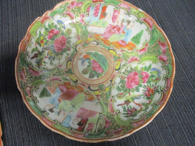 Chinese Rose Medalian Porcelain Dinnerware (12 PC) - 5