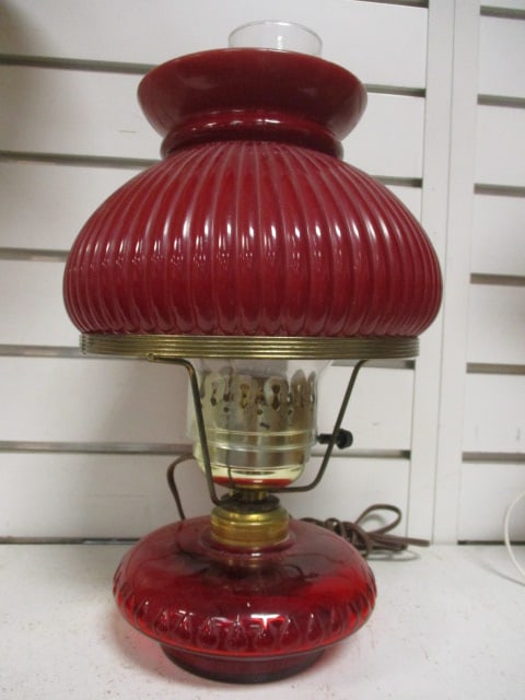 Red Aladdin Style Kerosene Lamp (Electrified) (1 of 5)