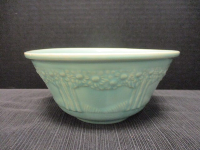 Turquois Homer Loughlin Appletree Bowl: 7"