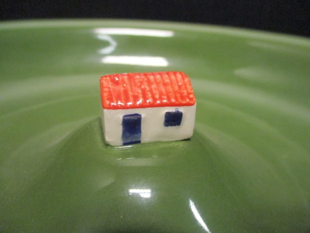 Axis Portuguese Bowl w/red Roof House in Middle - 3