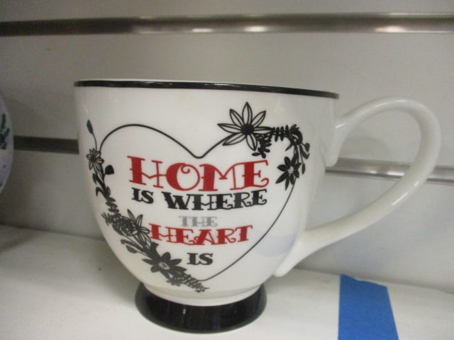 Pottery & Ceramic Mugs Grouping - 4