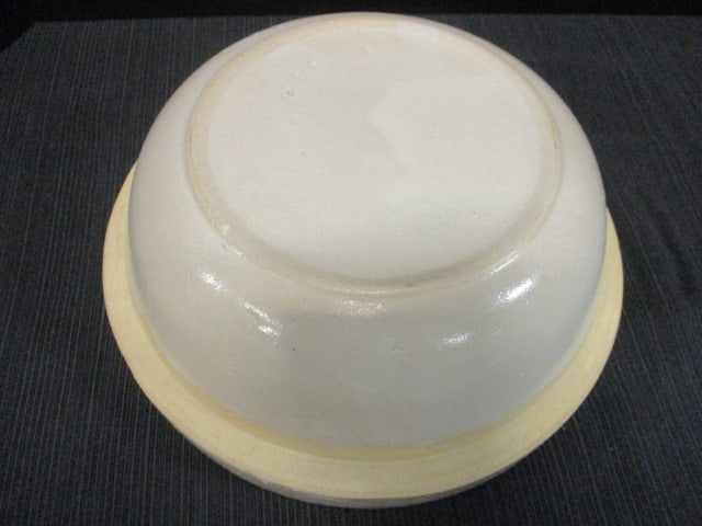 Stoneware Mixing Bowl w/Thick Rounded Trim - 4