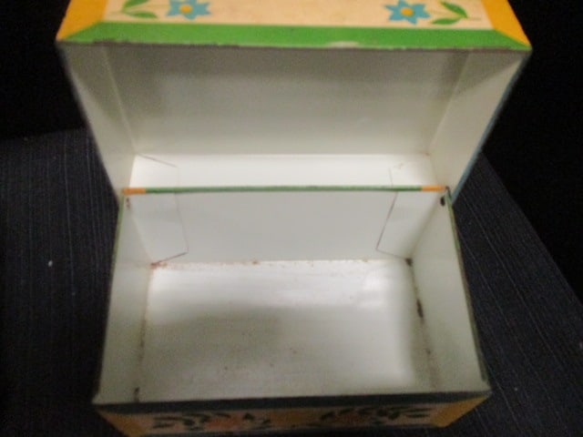 Vtg. Recipe Boxes, Vtg. Shakers, Crystal Knife Rest - 3