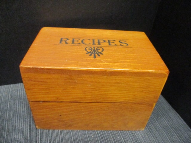 Vtg. Recipe Boxes, Vtg. Shakers, Crystal Knife Rest - 5