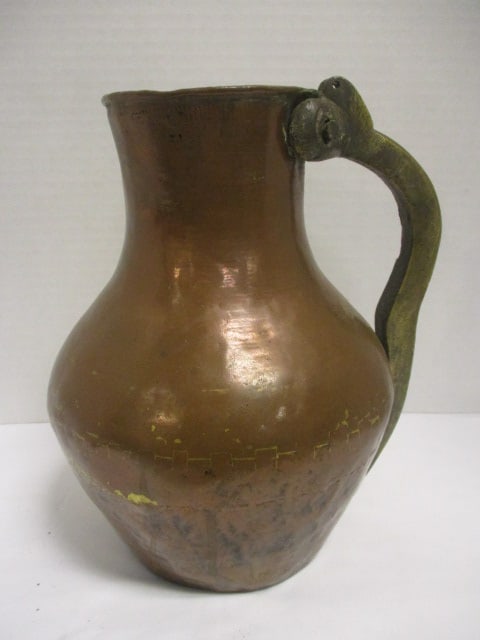 Hand hammered Copper Pitcher w/Brass Handle & Bulbous Body: 9 1/2"