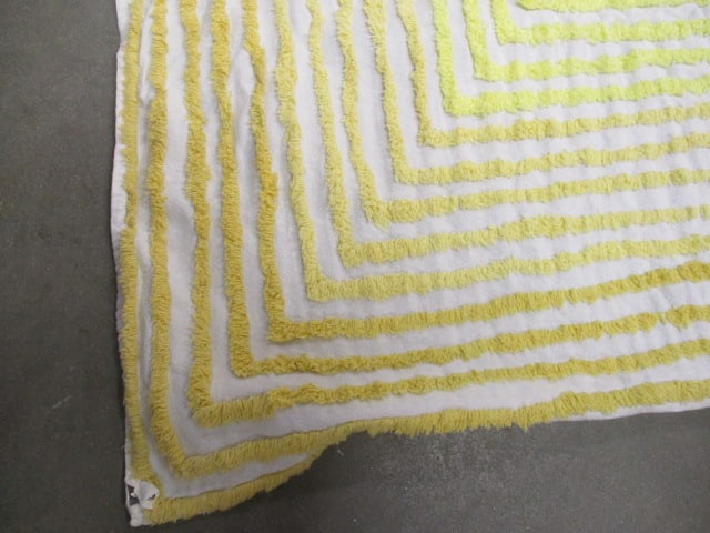 Chenille Bedspread - 3