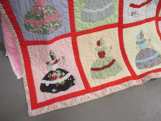 Sun Bonnet Sue Hand & Machine Stitched Reversible Quilt - 2