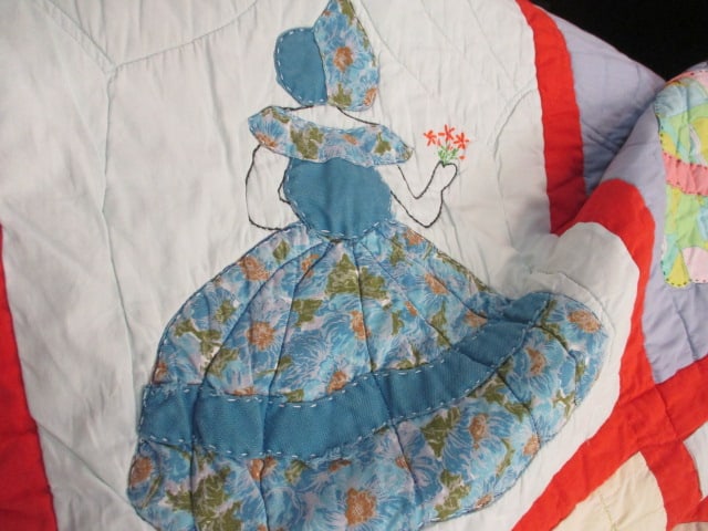 Sun Bonnet Sue Hand & Machine Stitched Reversible Quilt - 4