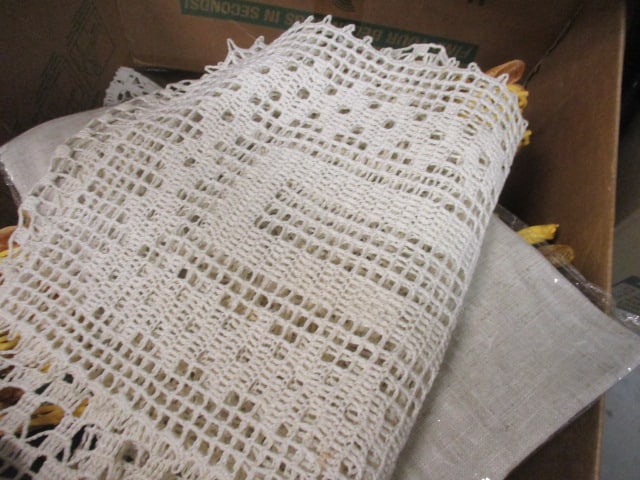 Placemats & Aprons - 5