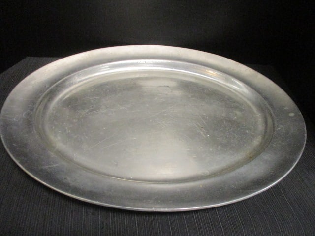 Wilton Armatale Large Pewter Platter: 19 x 15 1/2