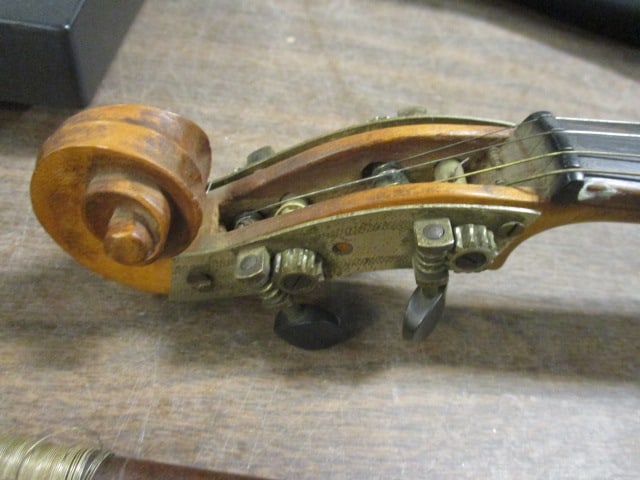 Violin w/Matching Bow - 4