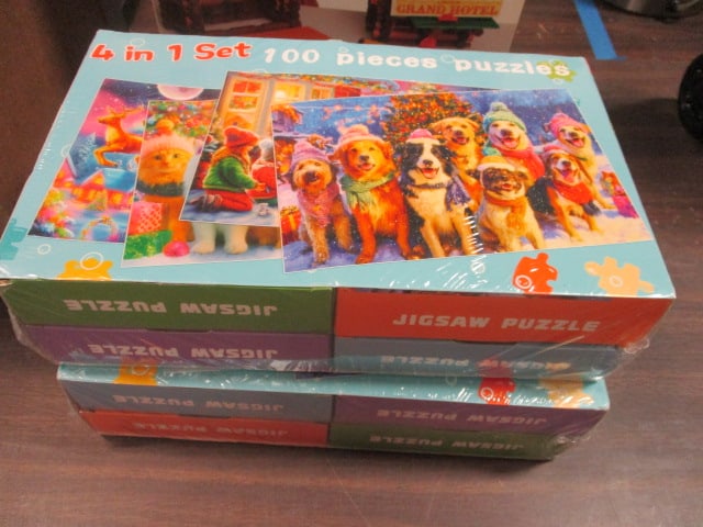 2 Packaged Sets of 4 Jigsaw Puzzles: .