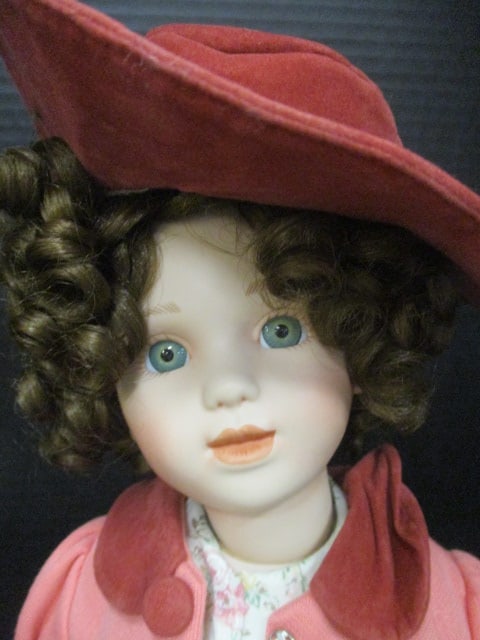 Alyson Autumn Breeze 18" Ashton Drake Doll - 2