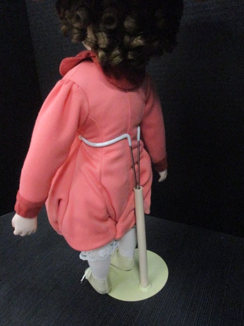 Alyson Autumn Breeze 18" Ashton Drake Doll - 5