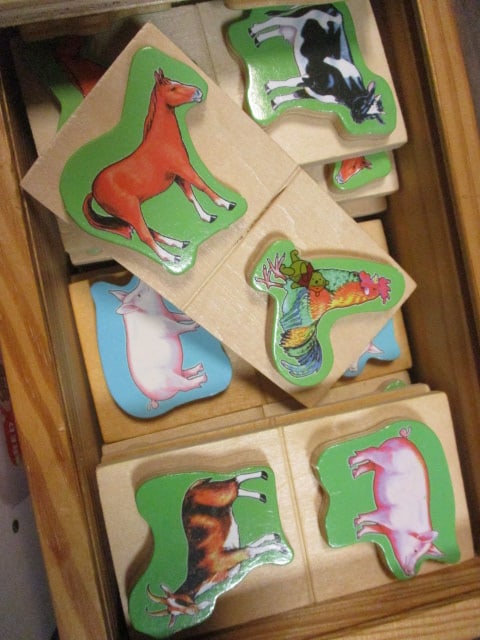Melissa & Doug 3D Farm Dominoes & MSKOLER Matching Game - 4