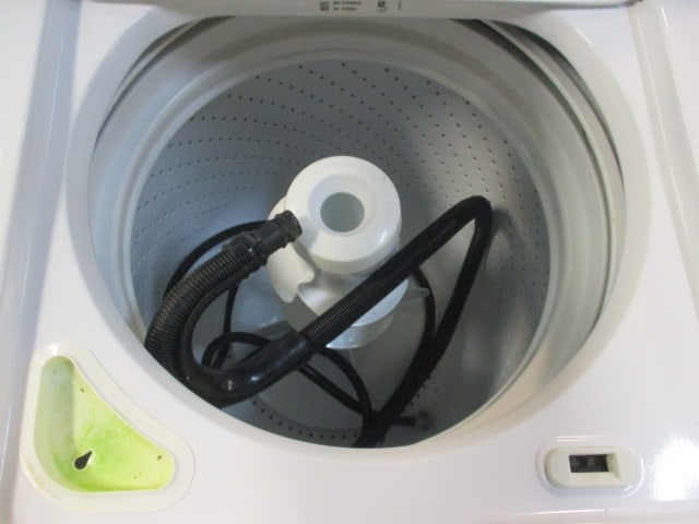 Whirlpool Top Load, center Aggitator Washer - 5
