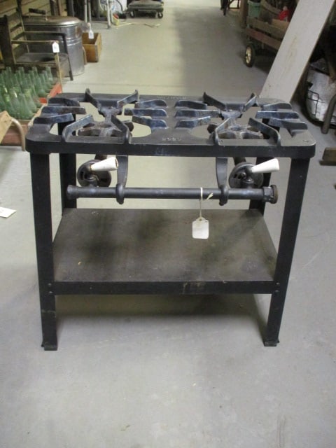 Vintage Griswold 2020 Cast Iron 2-Burner Gas Stove: 19 1/4" x 10 1/2" x 20 1/4", Local Pickup Only