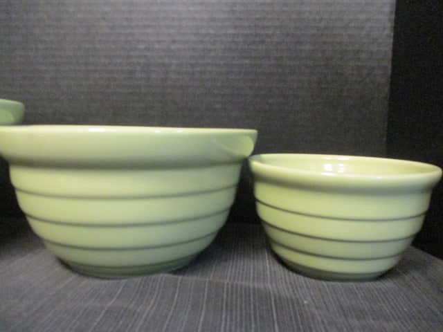 Green Pottery Nesting Bowls (Lot of 3) - 2