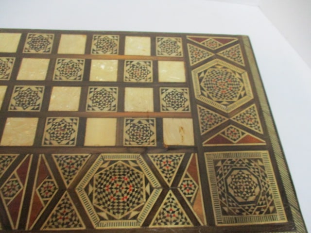 Inlaid Inside & Out Game Board Box w/mother of pearl - 2