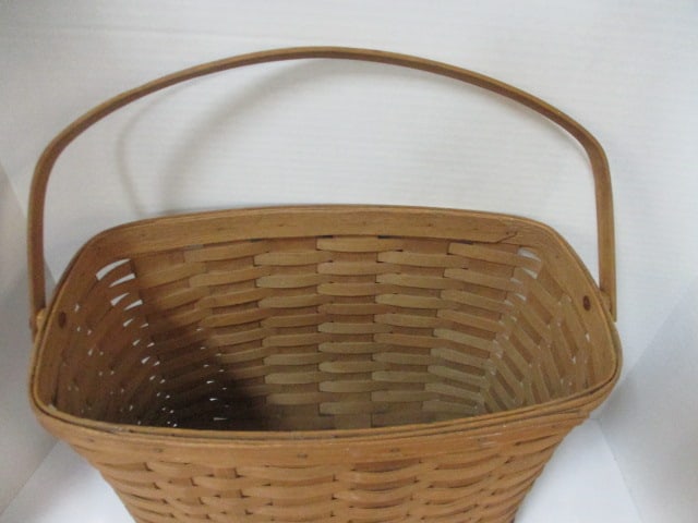 Longaberger Magazine Basket w/Handle (1986) - 4