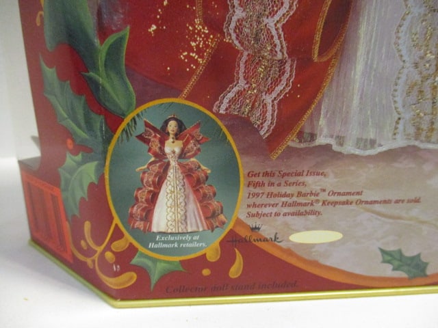 Happy Holidays 1997 Collictible Barbie Doll in Box - 7