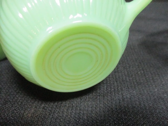 Fireking Jadeite Art Deco Vase & Alice Cup & Blue small casserole - 7
