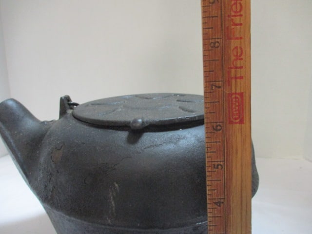 Cast Iron #7 Kettle - 7