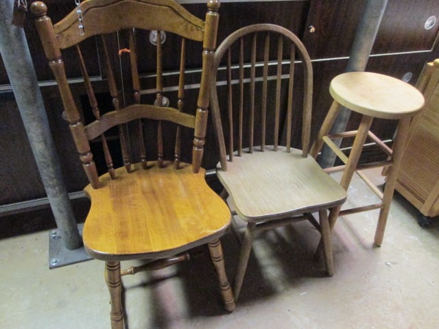Oak Windsor Style Side Chair, Spindle Back Country Cottage Style Side Chair and: Wood Stool. Windsor 16 1/2"w, Spindle back 18 1/2", Stool 13 1/4"dia x 29 1/4"h, Local Pickup Only