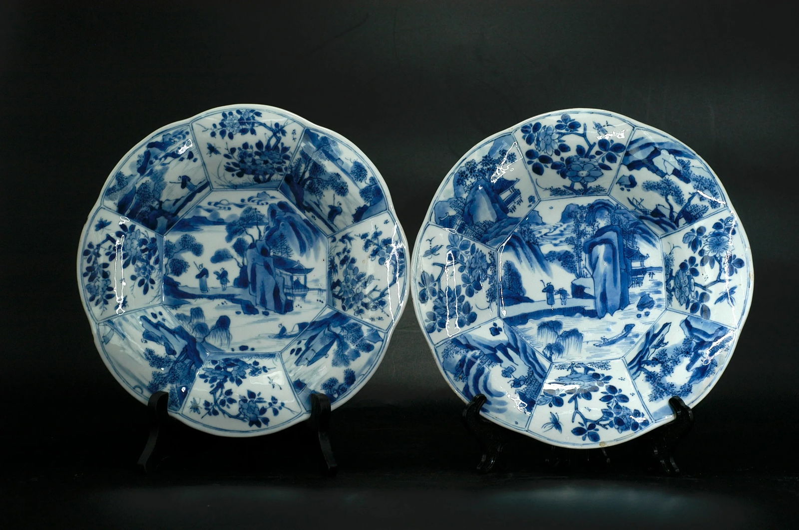 Qing Dynasty Blue and White Kingfisher Blue Medallion Fisherman Scholar Farmer Woodcutter Foliated: H3.5 cm x W21.1 cm. Qing Dynasty Kangxi Blue and White Turquoise Mountain Landscape and Figure Medallion Dishes with Scalloped Rim (Pair). Dating: Authentic Kangxi period pieces from Jingdezhen folk k