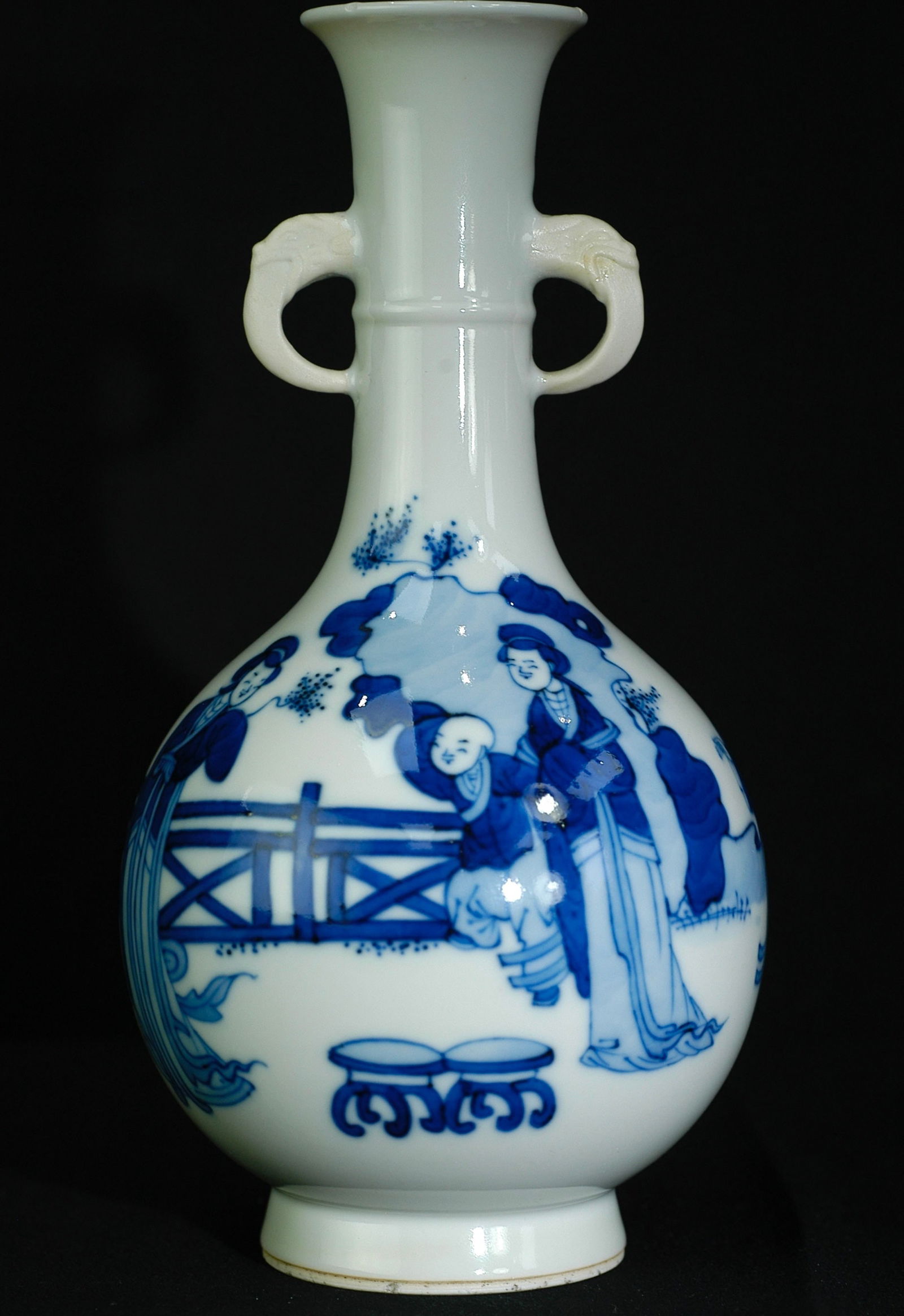 Qing Dynasty Blue and White Ladies and Boys Double-Handle Vase with Chenghua Mark: H19.5 W9cm. Qing Kangxi blue and white double-eared vase with ladies and children at play (imitating 'Da Ming Chenghua nianzhi' mark). Qing Kangxi (17th-18th century), folk kiln masterpiece, blue and