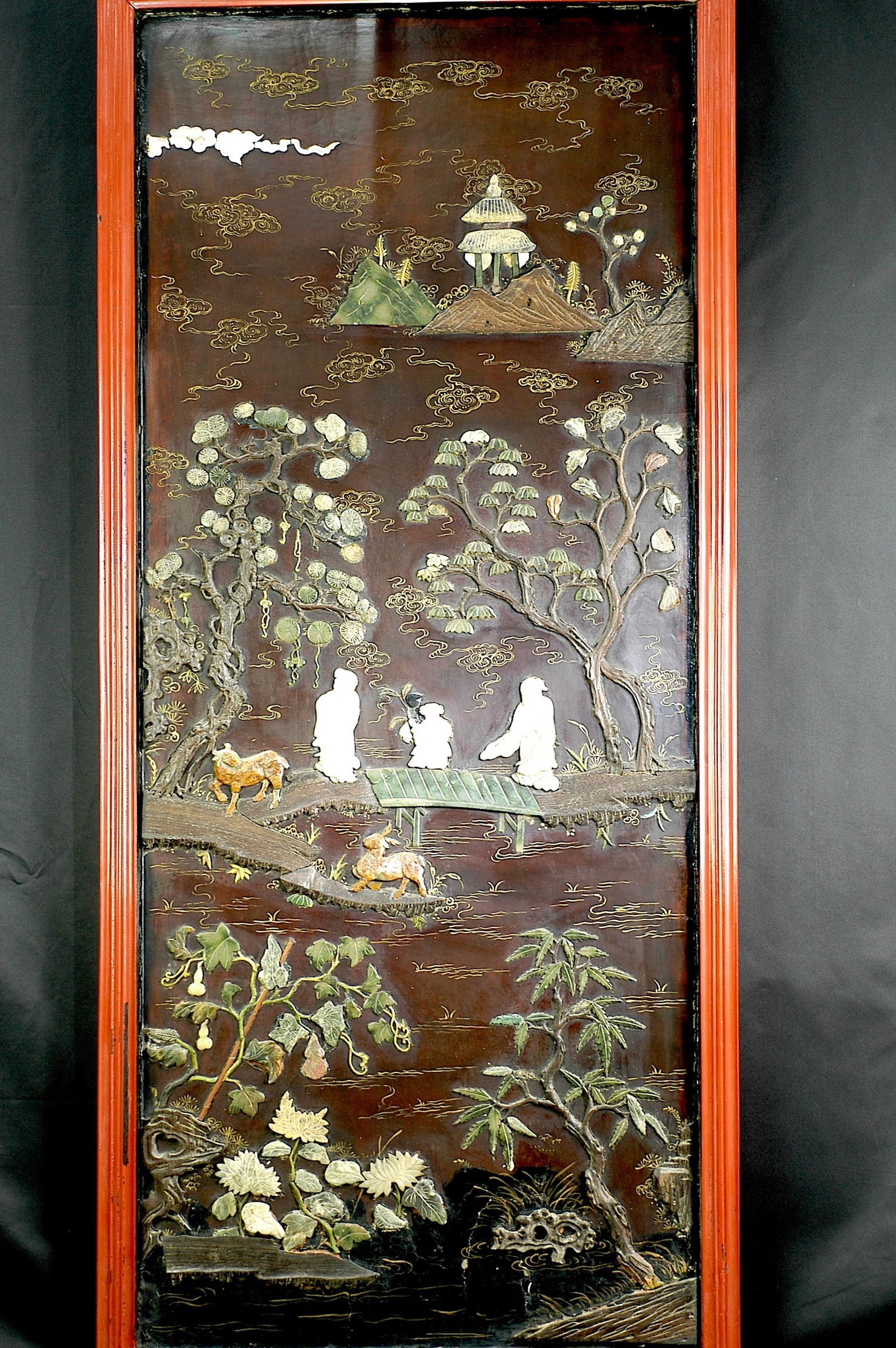 Qing Mid-Period Black Lacquer Gilded Hundred Treasures Inlay Landscape Figures Wall Panel: H:16.5CM W:20CM. Mid-Qing Dynasty Black Lacquer Gilt 'Hundred Treasures' Inlaid Hanging Screen with 'Carrying Qin to Visit Friends' Landscape and Figures (possibly late Qing/Republic imitation of mid-