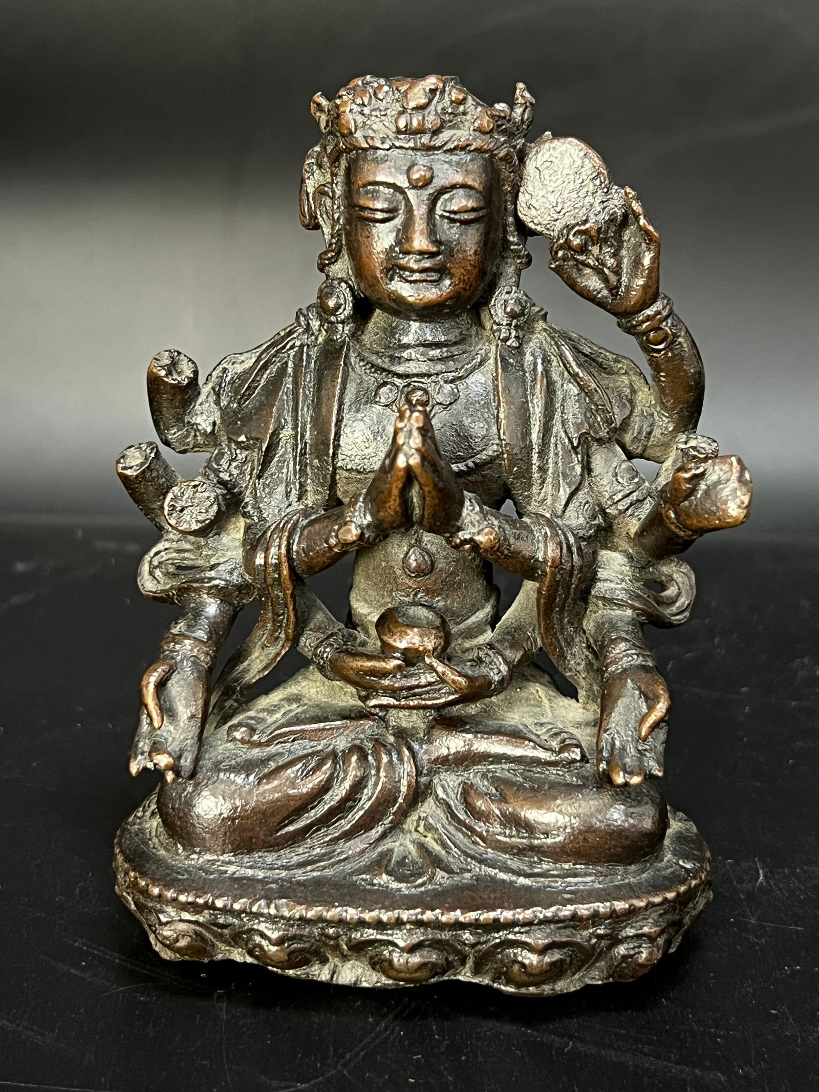 Bronze Twelve-Armed Guanyin (or Cundi Bodhisattva) Figure: H10cm W7.5cm Bronze Figure of Eight-Armed Avalokiteshvara (or Cundi Bodhisattva). Material: Cast bronze. Dating: Mid to late Qing Dynasty (approximately 18th–19th century). Market Reference Pric