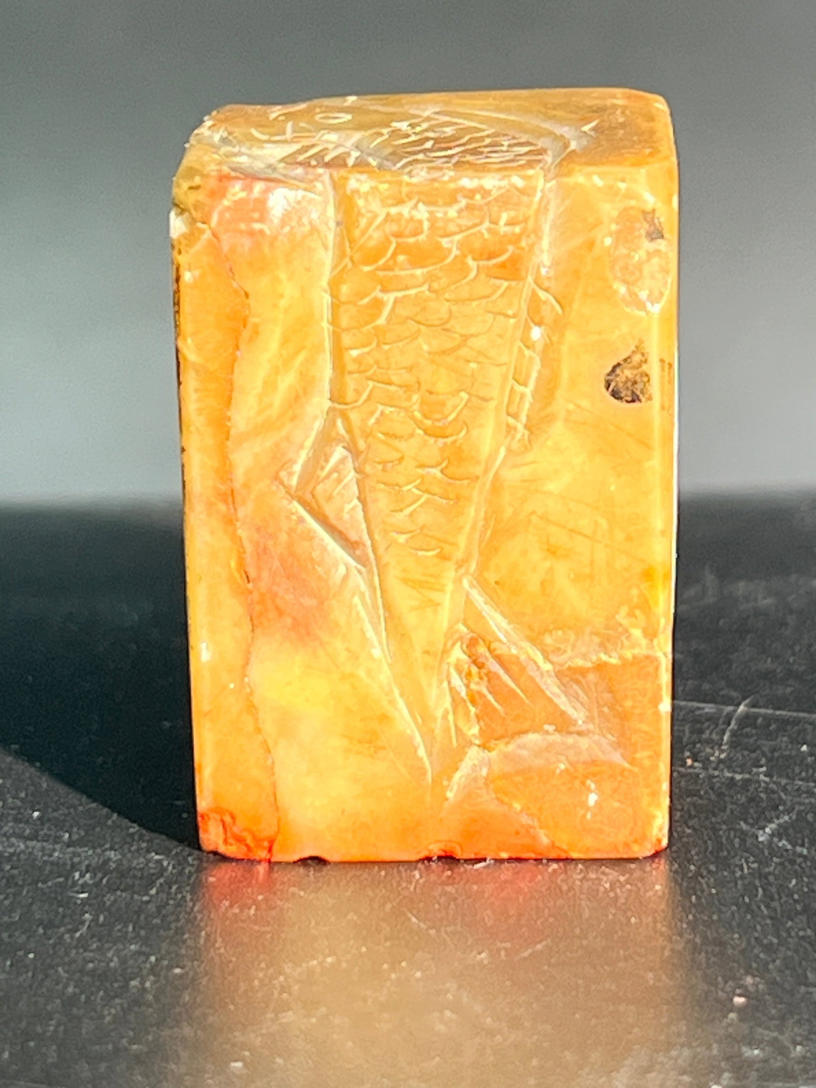 Shoushan Stone Low-Relief Square Seal: H:3.2cm W:2.3cm Shoushan stone (yellow frozen stone) fish pattern leisure seal depicting 'Fish Leaping Over Dragon Gate'. Carved from Shoushan stone (yellow frozen stone/Qingtian stone) with shallow r