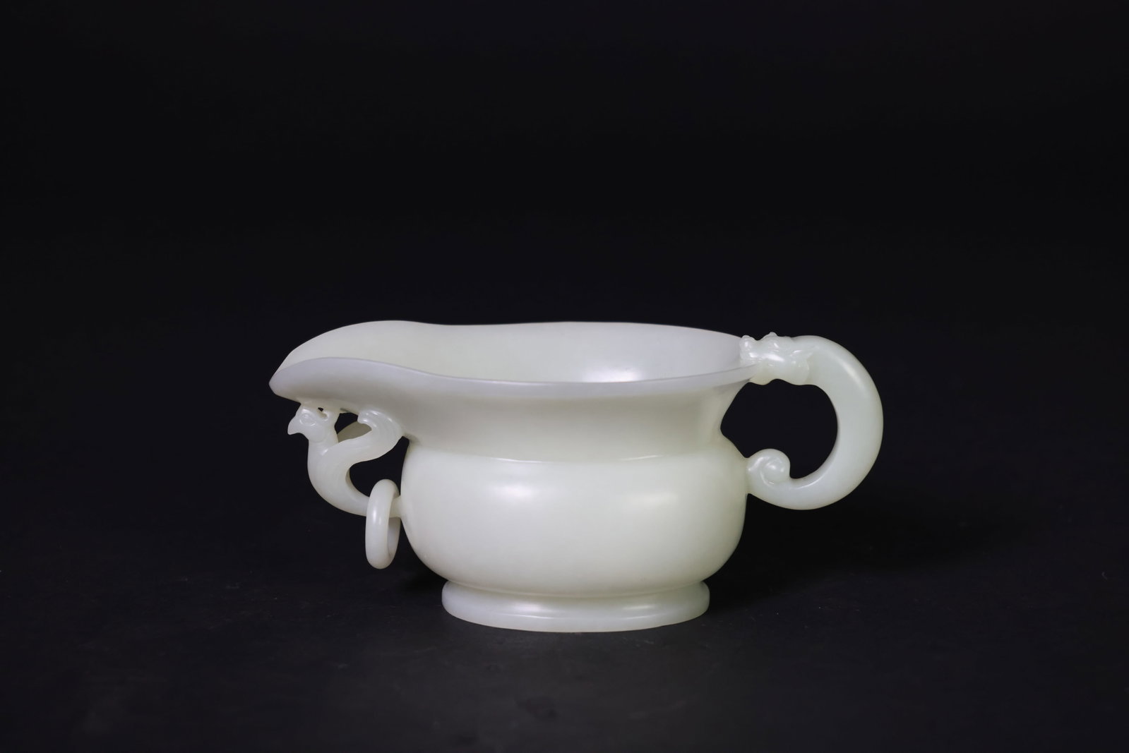 Qing Dynasty Hetian Jade Belt Ornament with Dragon and Phoenix Terminals (1 of 8)