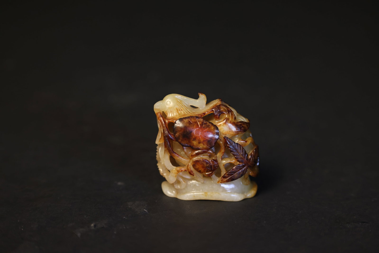 Yuan–Ming Dynasty Hotan Yellow Jade Censer Lid, Carved with Pair of Mandarin Ducks and Flower: Natural aging, patina, overall excellent condition H 5.6cm. W 5.5cm