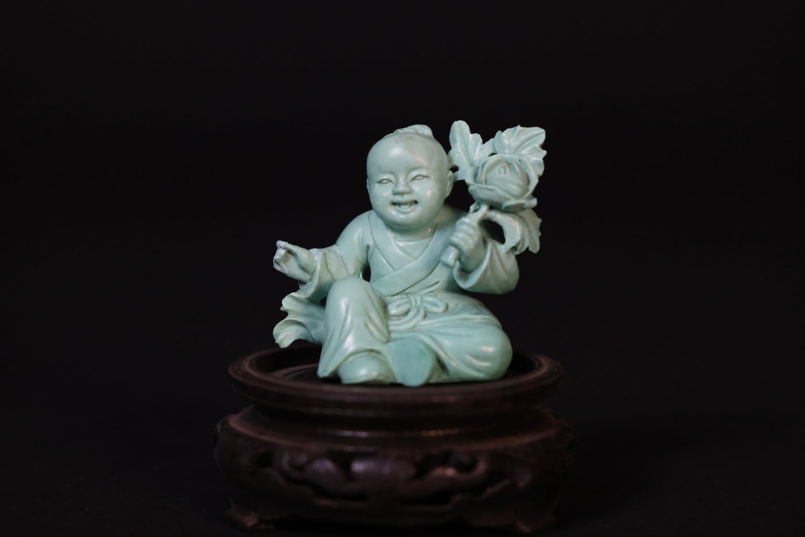 Qing Dynasty Turquoise Carved Child Holding Lotus, Small Decorative Figure (1 of 5)