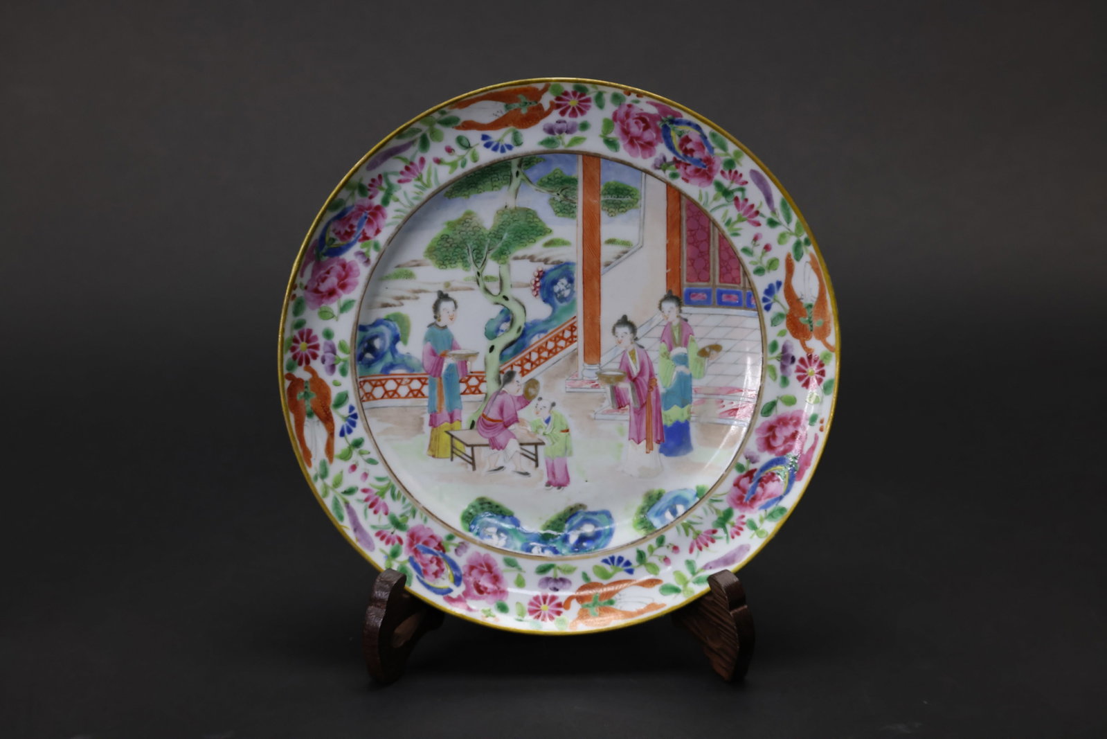 Qing Dynasty Canton (Guangcai) Famille Rose Waisted Dish Depicting Narrative Figures (1 of 7)