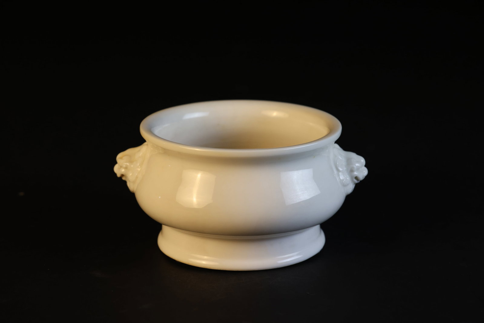 Dehua Kiln Blanc-de-Chine White-Glazed Censer with Double Lion-Head Handles (1 of 5)