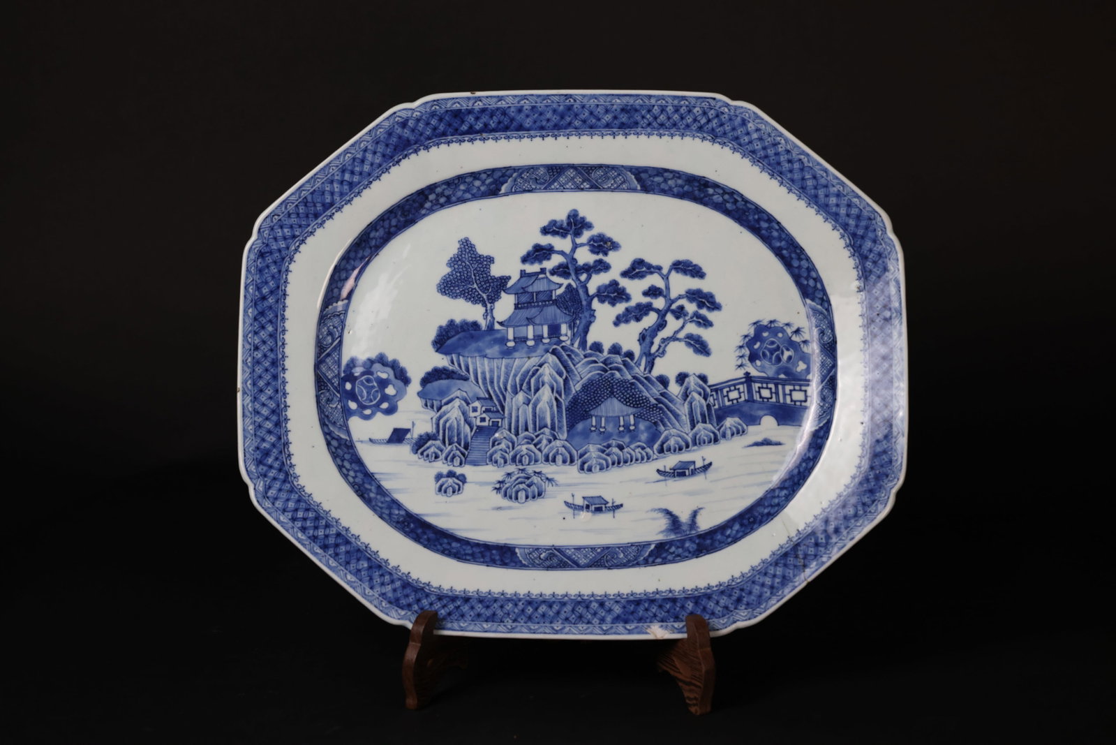 Qing Dynasty Blue-and-White Hexagonal Landscape Charger with Pavilions and Trees (1 of 8)