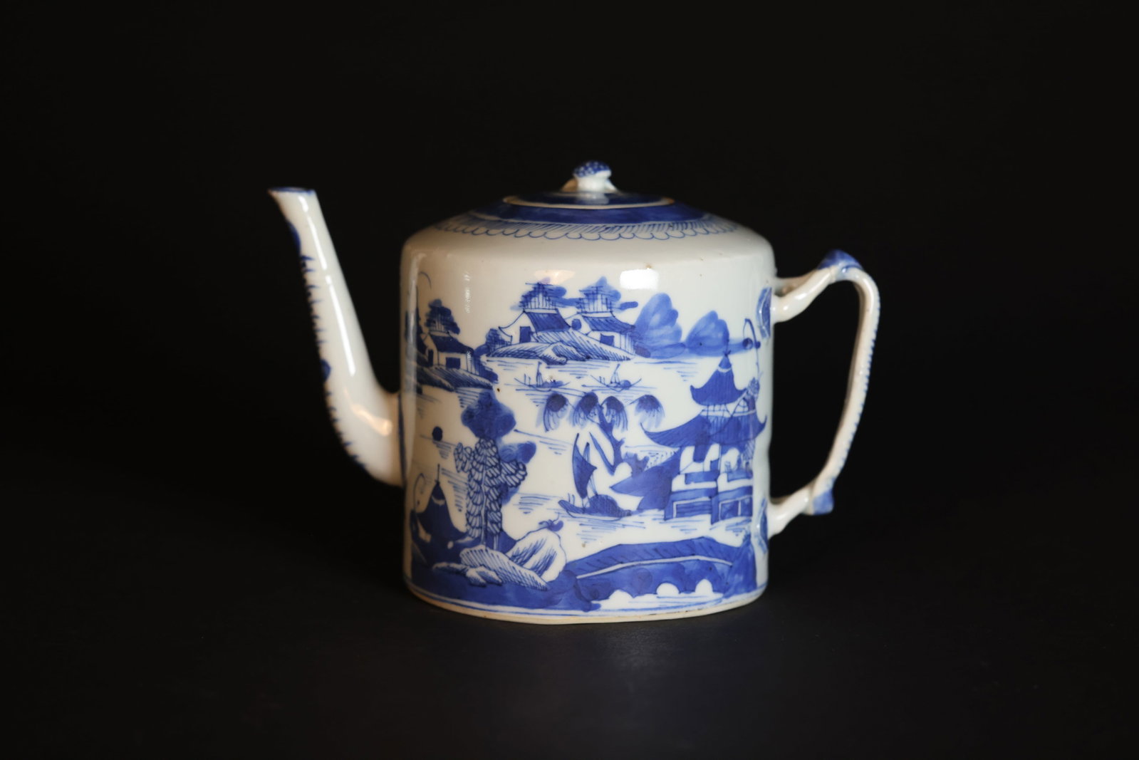 Qing Dynasty Lidded Vessel with Landscape Scene: Figures on Boat, One Holding Ewer: There is a small natural glaze flaw the size of a sesame seed on the rim, consistent with age and use. H 15cm x W 21.5cm