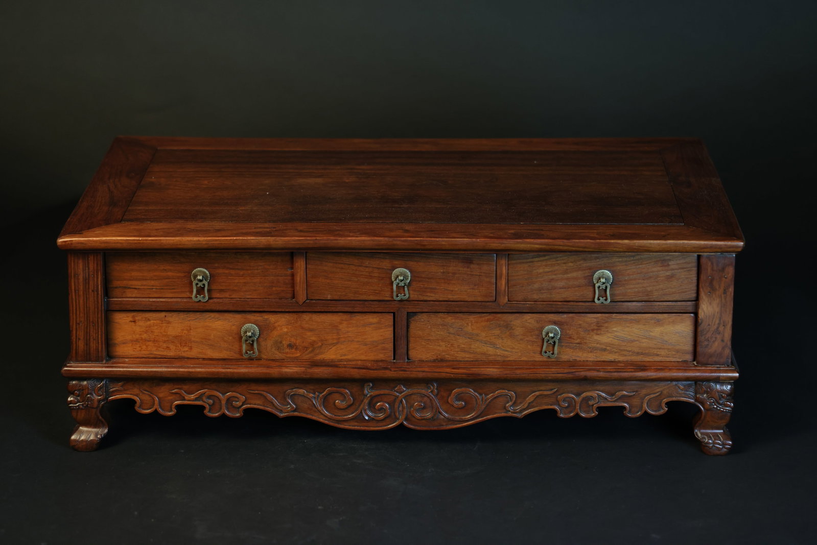 Late Qing–Republican Period Huali (Rosewood) Jewelry Display Table (1 of 9)