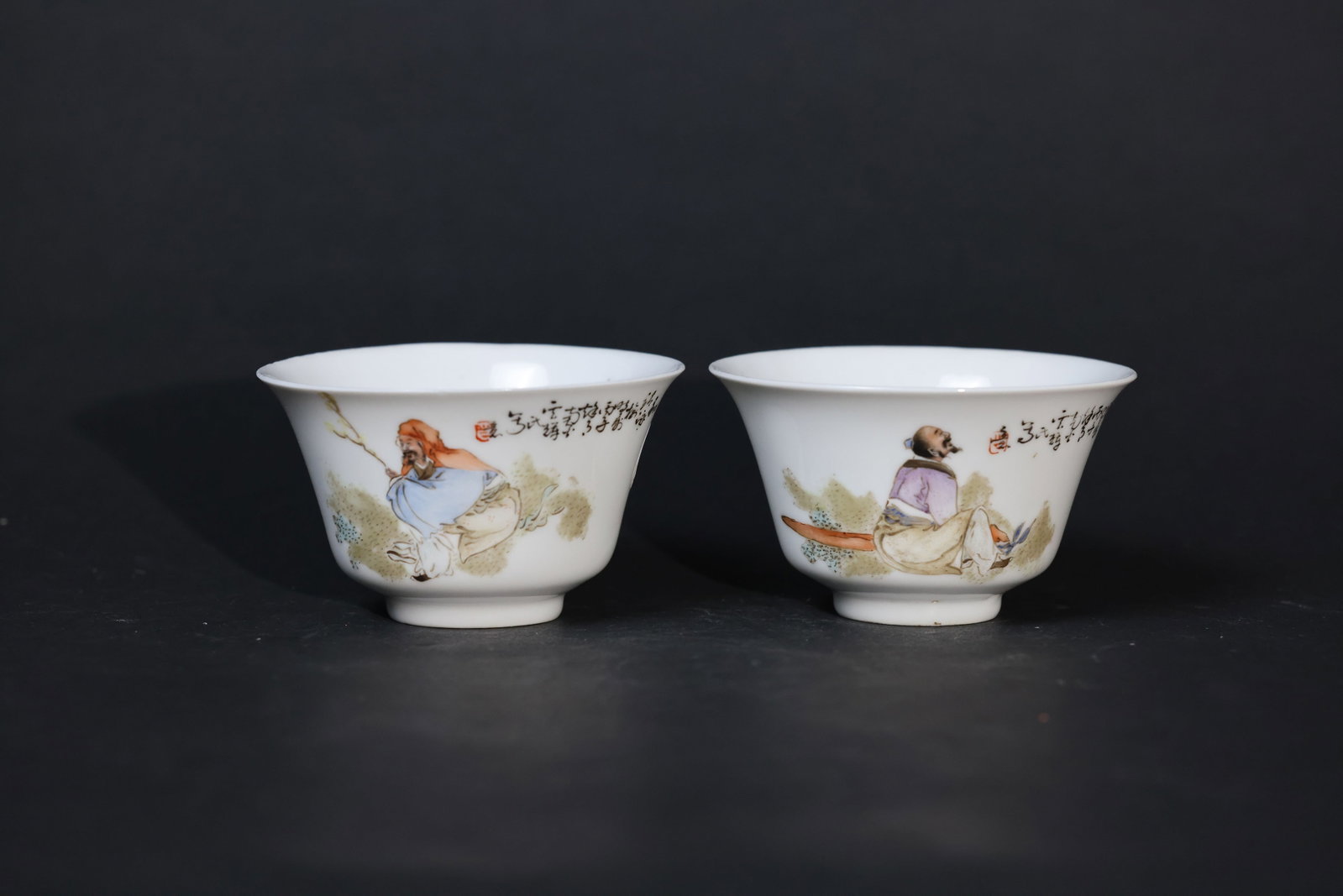 Republican Period New Famille Rose Bell-Shaped Cup with Literati and Poetic Inscription: A well-matched and complete pair, free from chips or cracks; rim with extremely minor wear consistent with light use, enamels well preserved, footrim with expected age-related wear. H 6.5cm W 10.5cm
