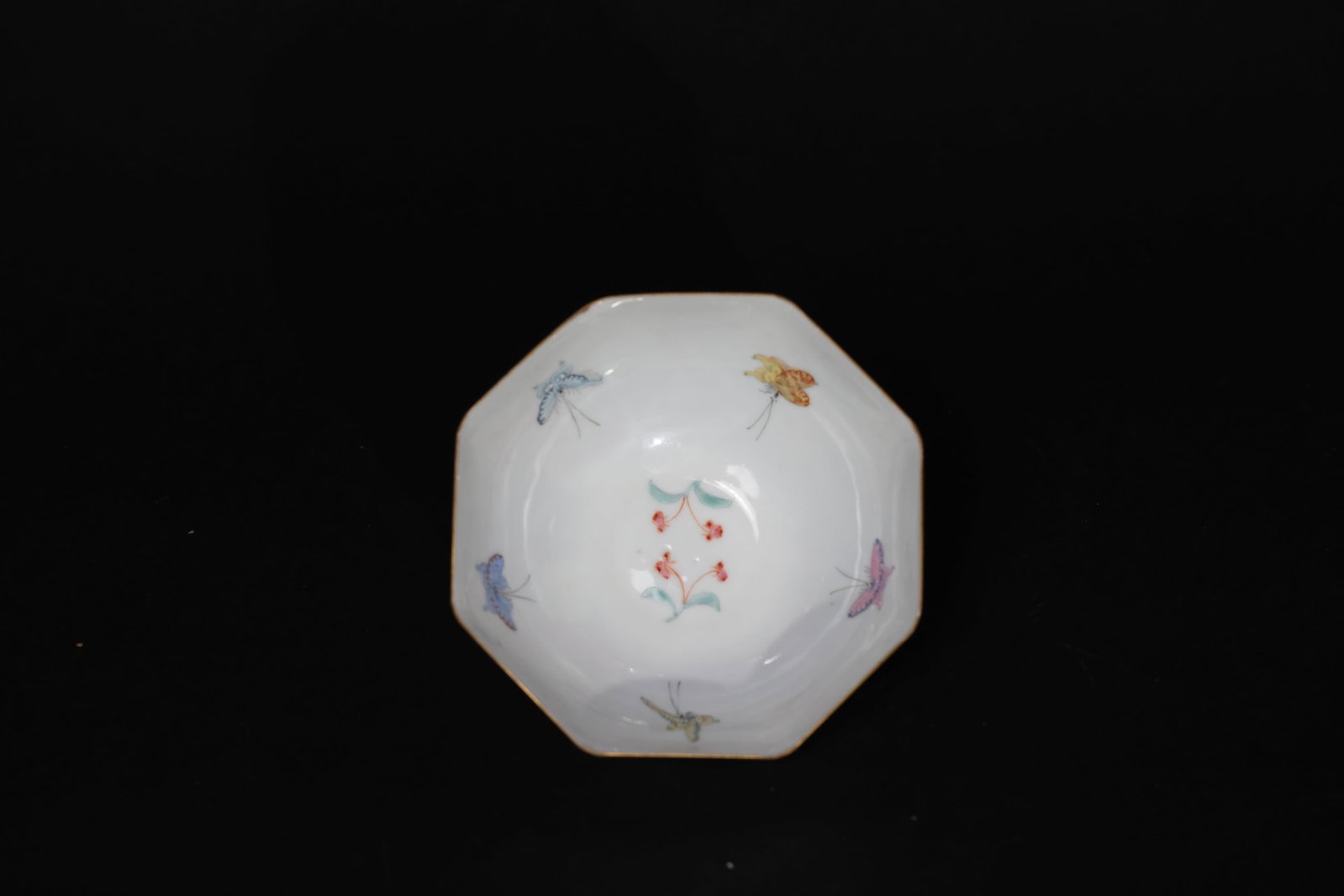 Republican Period Famille Rose "Eight Immortals Crossing the Sea" Octagonal Petal-Rim Bowl (1 of 10)