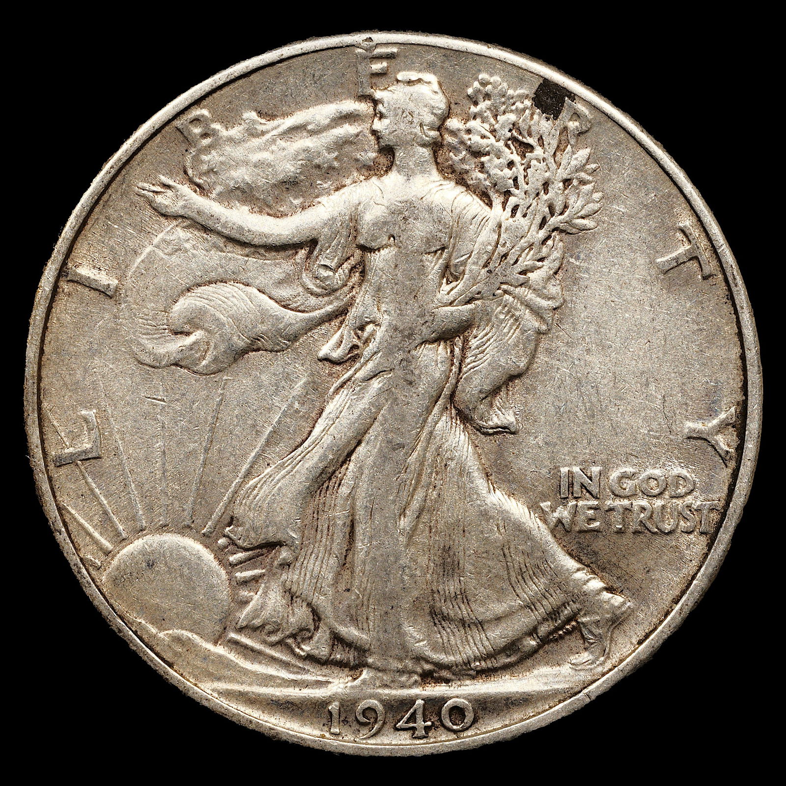 1940 Walking Libery Half Dollar - 50c - About Uncirculated (1 of 2)