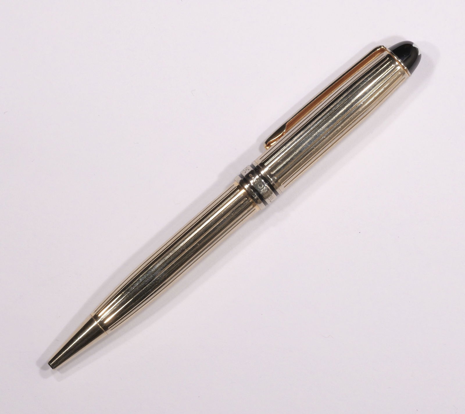 Montblanc Meisterstuck Silver Ballpoint Pen (1 of 4)