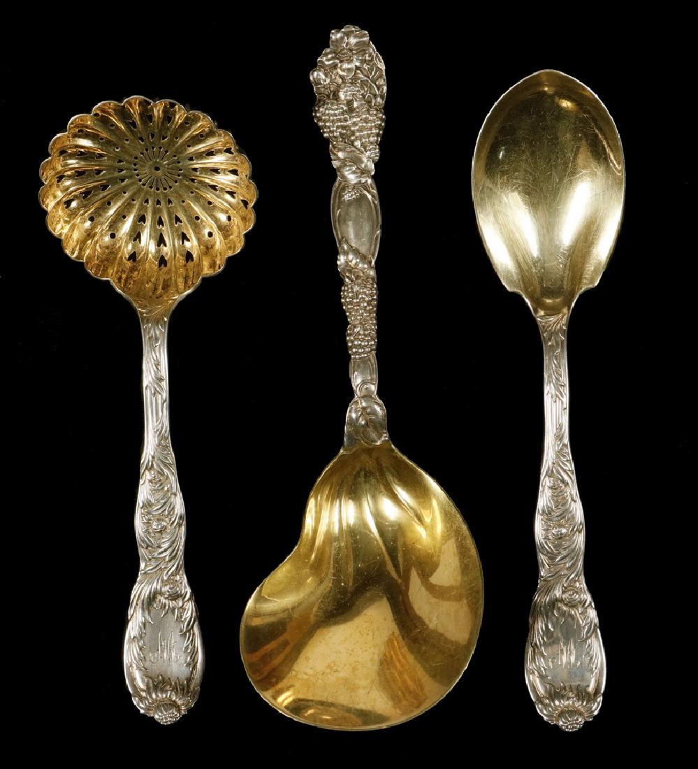 (3) TIFFANY & CO. SERVING PCS (1 of 4)