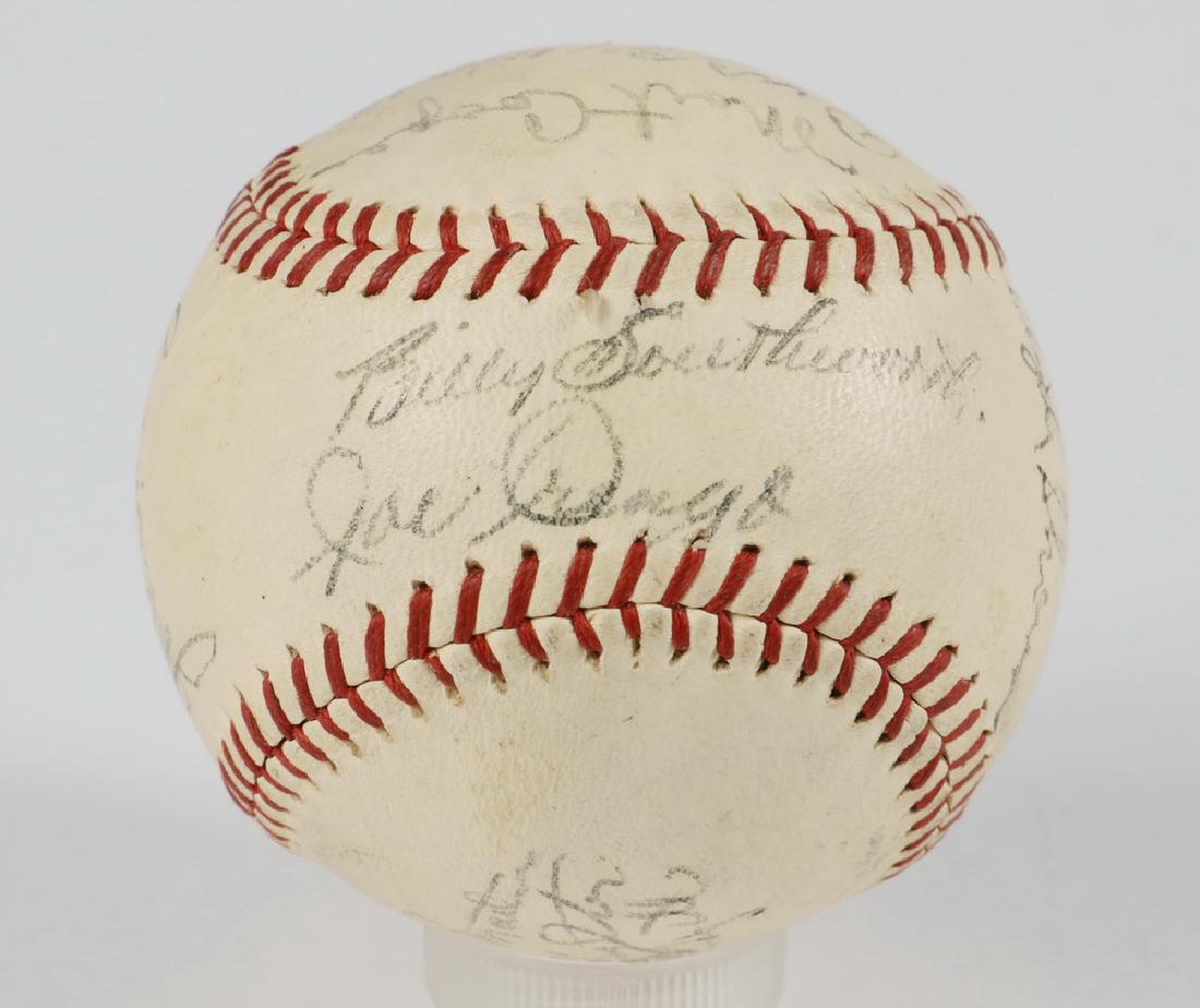 AUTOGRAPHED BASEBALL (1 of 7)