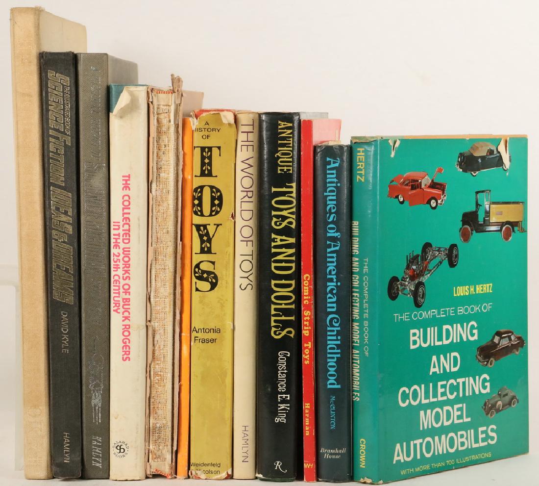 (12) BOOKS ON TOYS: Including: "The George Brown Toy Sketchbook" edited by Edith F. Barenholtz, Pyne Press, Princeton, 1971; "The Illustrated Book of Science Fiction Ideas & Dreams" by David Kyle, Hamlyn Publishing, 1977